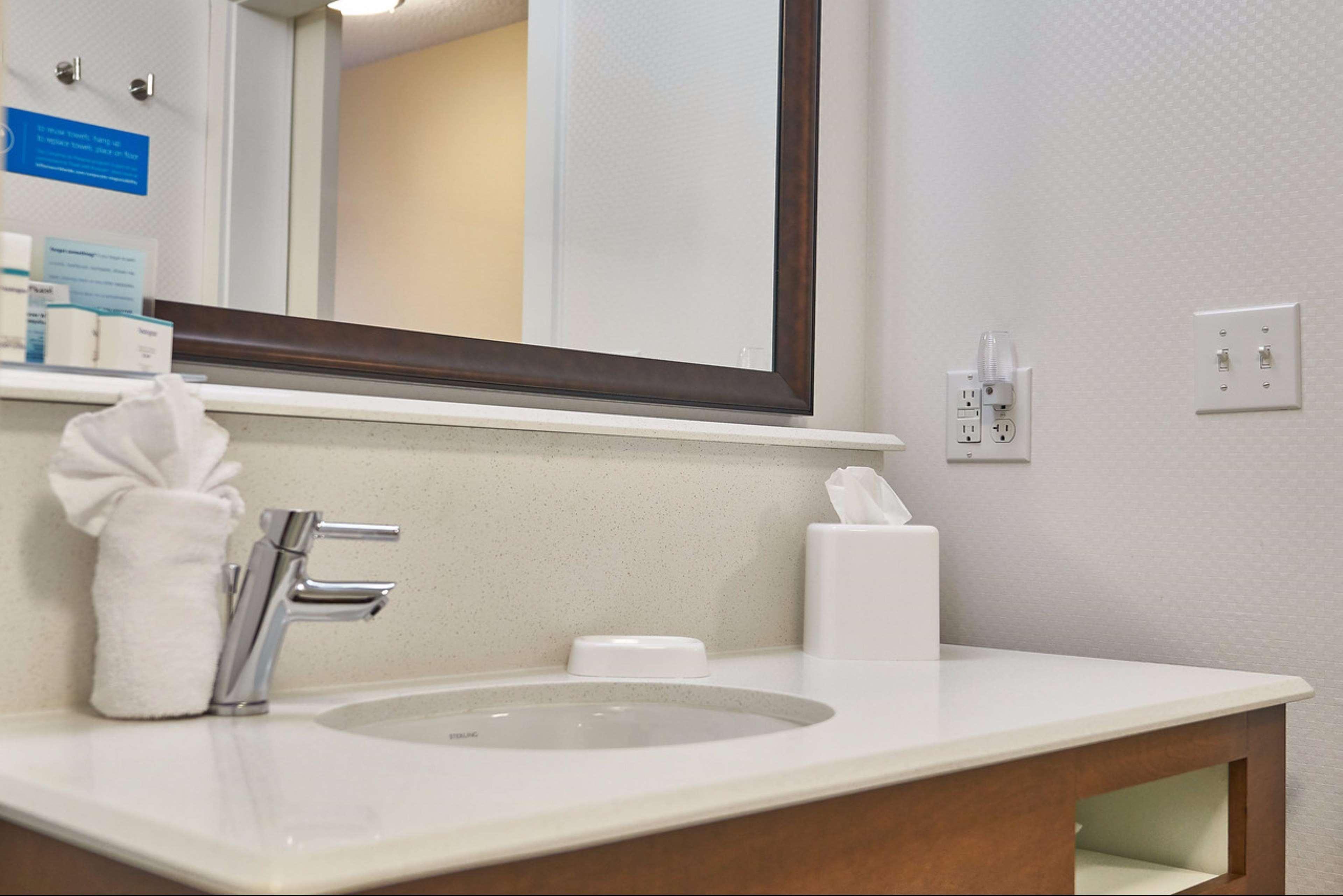 Hampton Inn Uniontown Εξωτερικό φωτογραφία