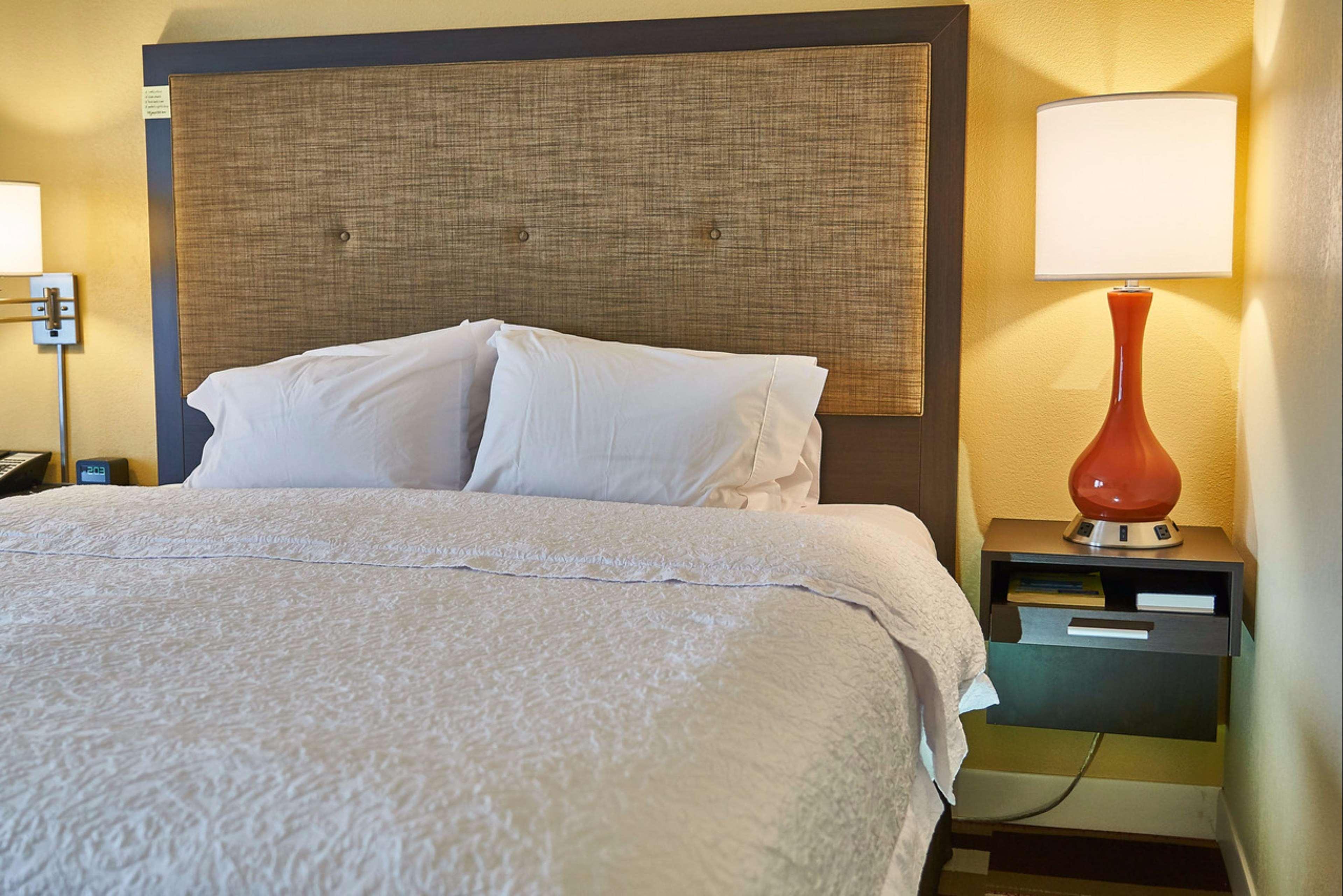 Hampton Inn Uniontown Εξωτερικό φωτογραφία