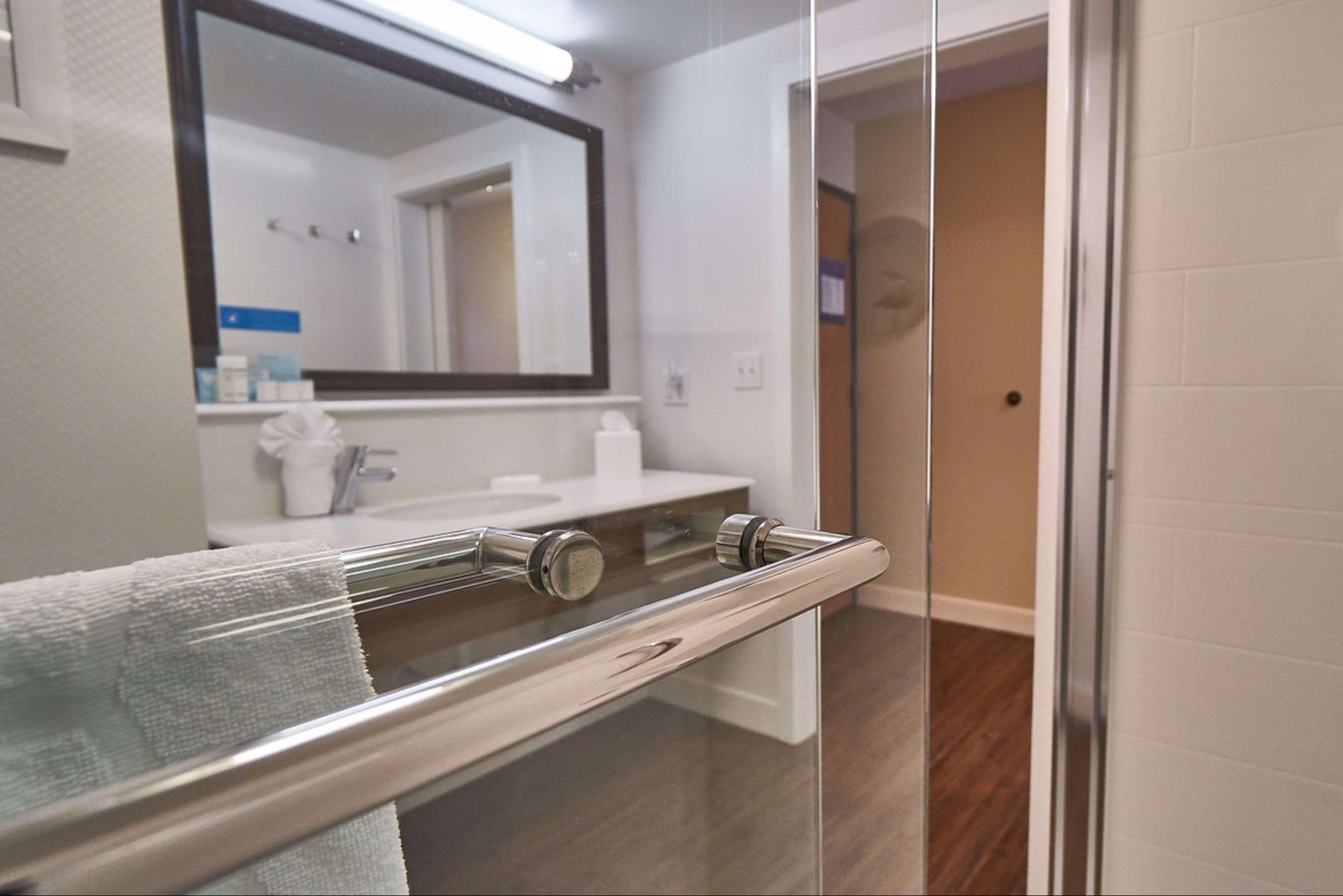 Hampton Inn Uniontown Εξωτερικό φωτογραφία
