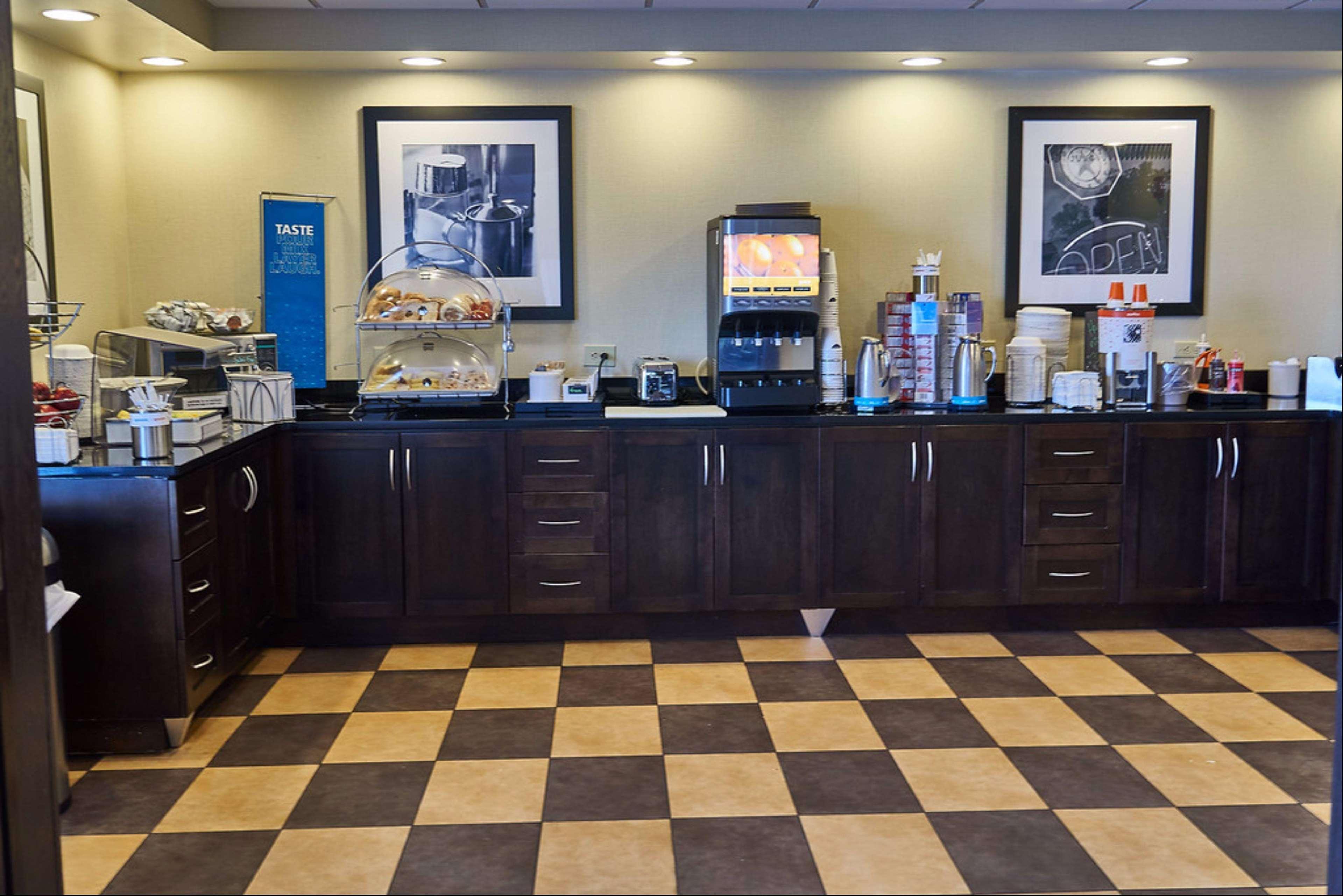 Hampton Inn Uniontown Εξωτερικό φωτογραφία