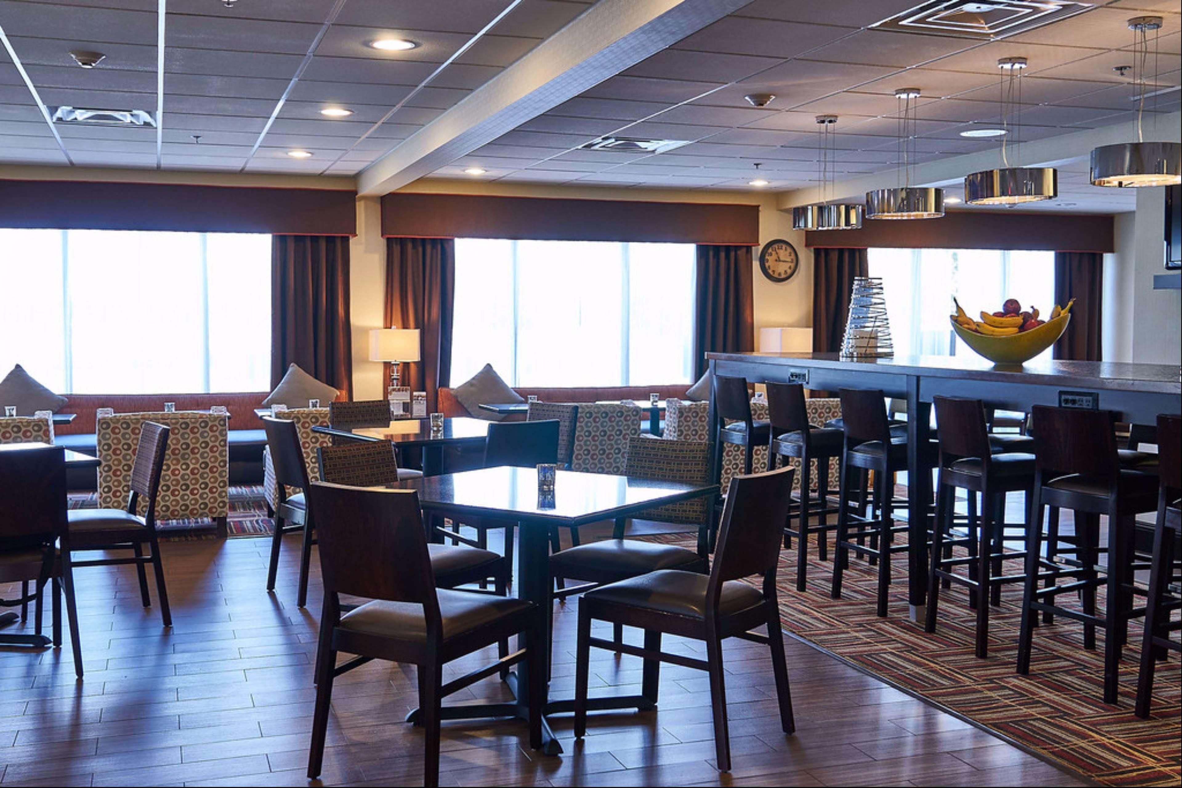 Hampton Inn Uniontown Εξωτερικό φωτογραφία