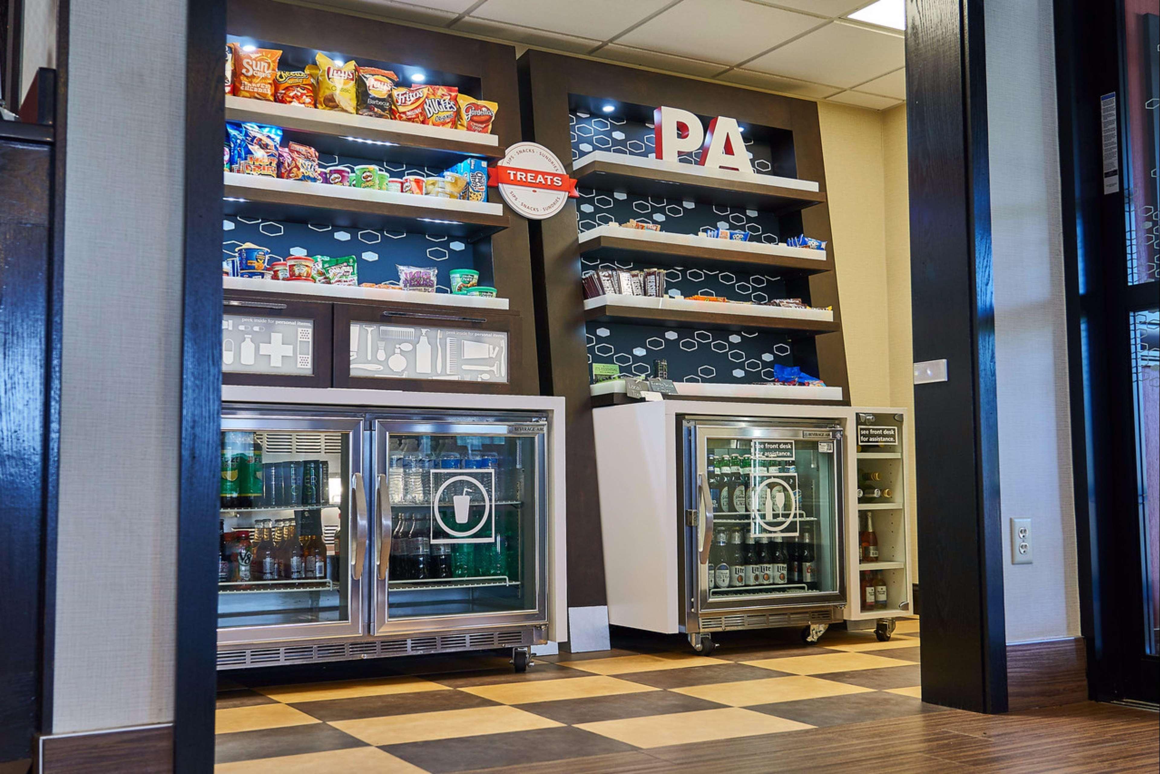 Hampton Inn Uniontown Εξωτερικό φωτογραφία
